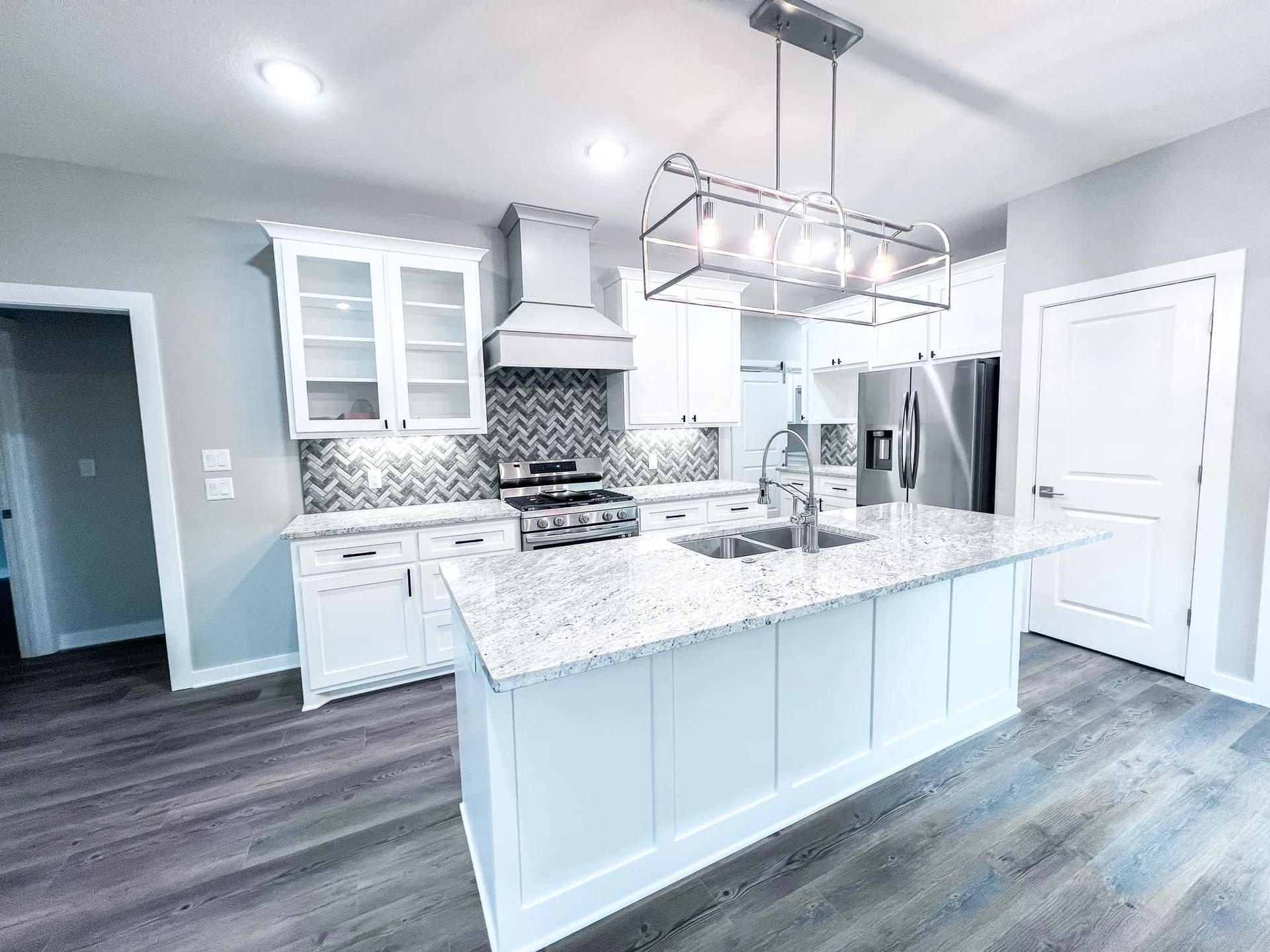 Custom interior craftsmanship and fixtures